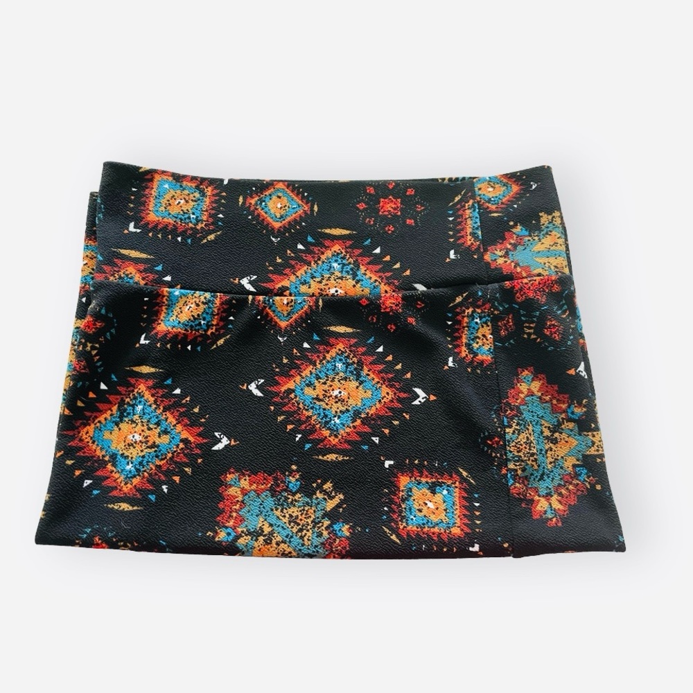 Women’s Stretchy Pencil Skirt Black Aztec Geometric Print